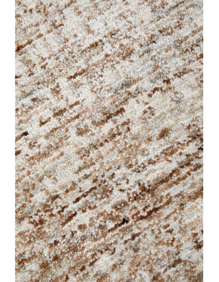Meadow Malt Runner Rug in Cream image 6