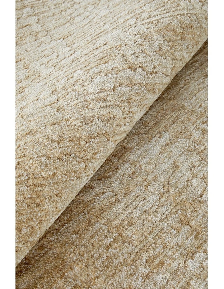 Willow Rug in Beige image 6