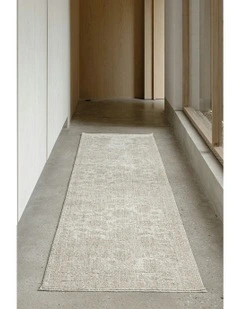 Steph And Gian Flora Husk Runner Rug in Cream