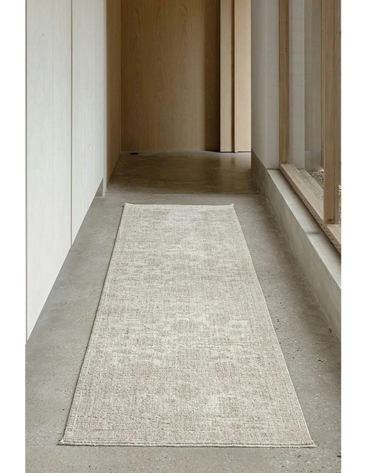 Steph And Gian Flora Husk Runner Rug in Cream image 1