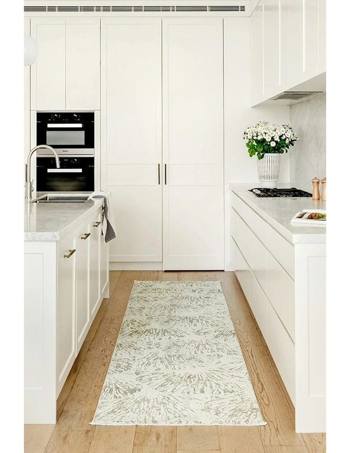 Plume Runner Rug in Moss image 1