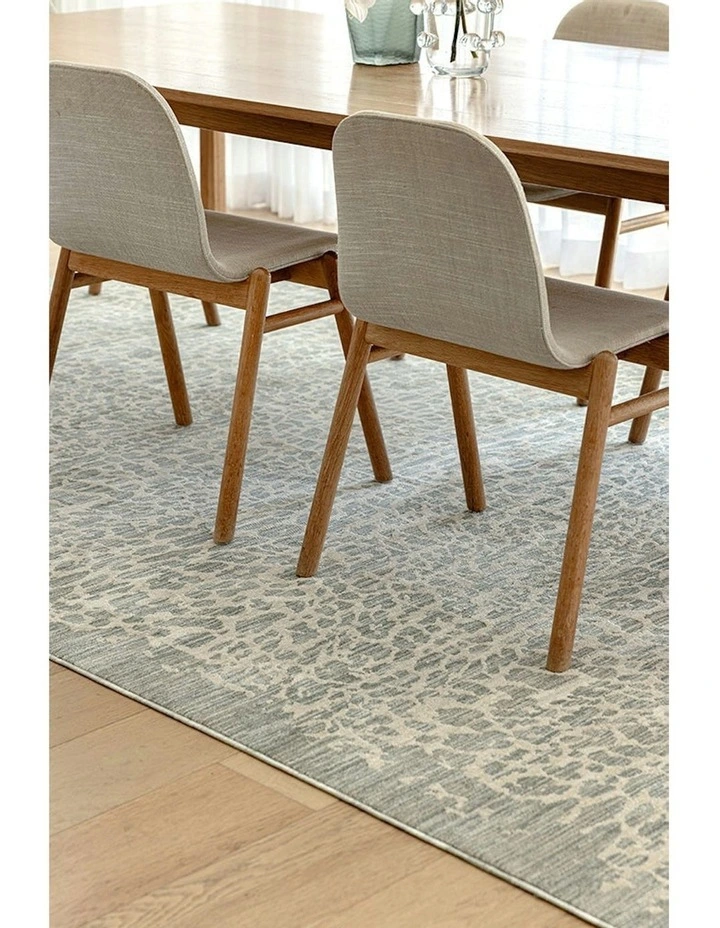 Rogue Rug in Mist image 4