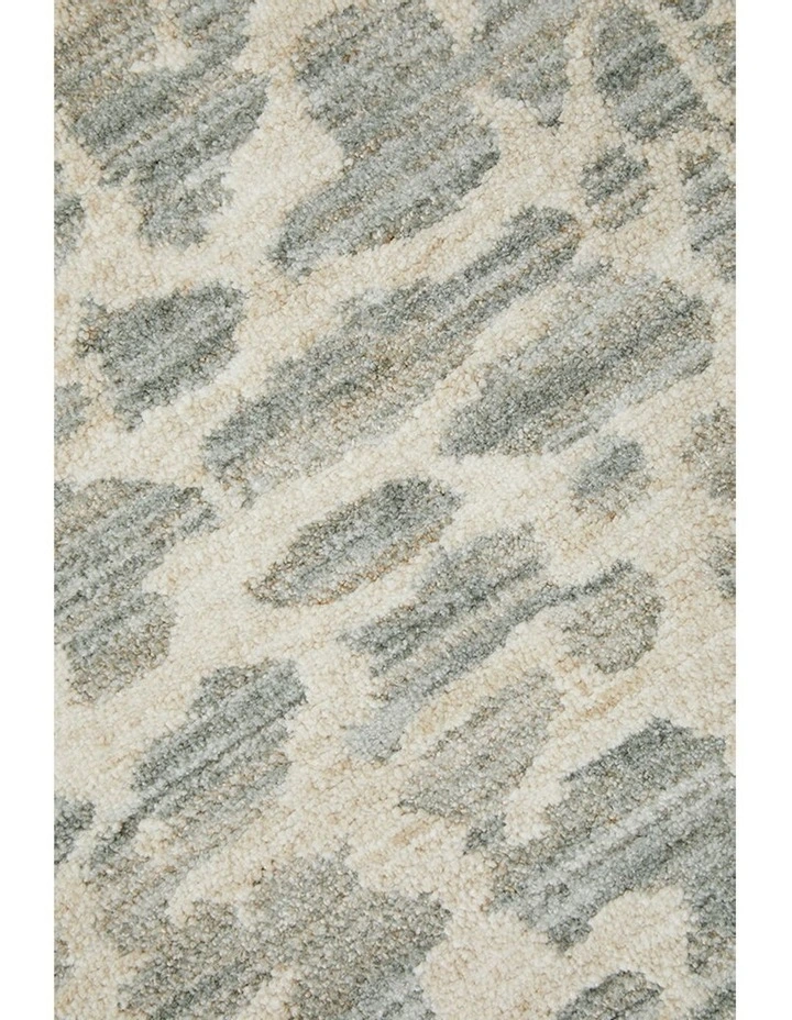Rogue Rug in Mist image 7