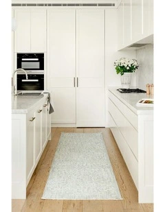 Rogue Runner Rug in Mist