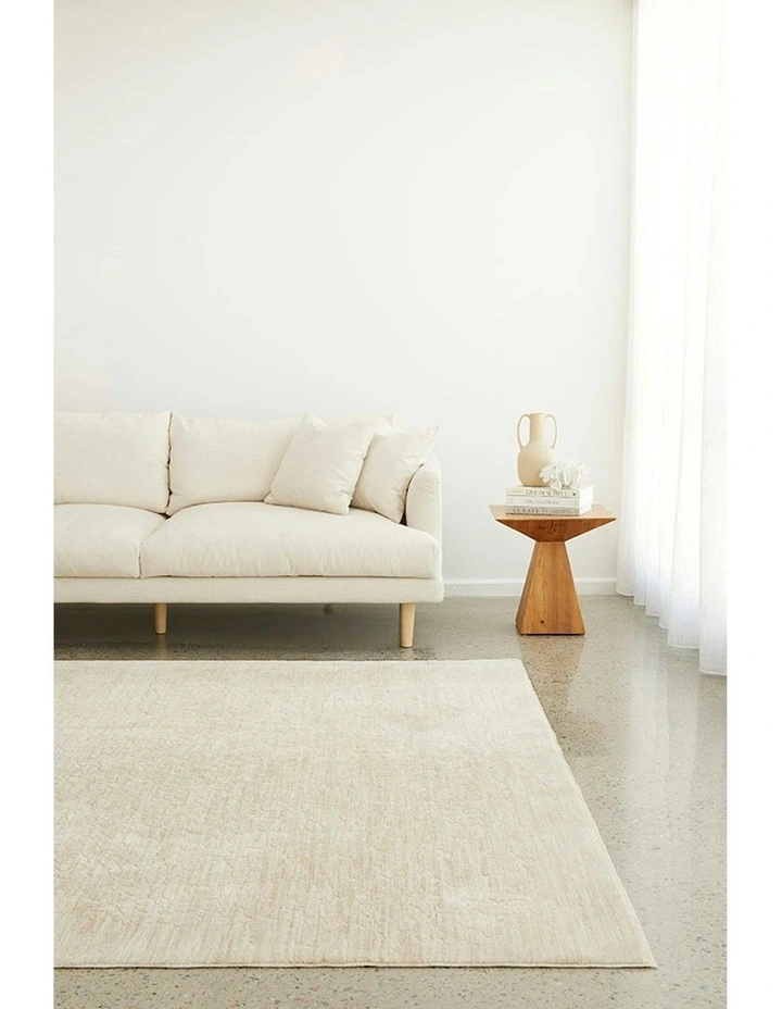 Rogue Linen Rug in Beige image 3