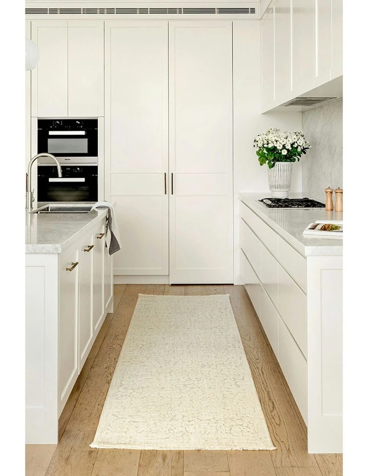 Rogue Linen Runner Rug in Beige image 1