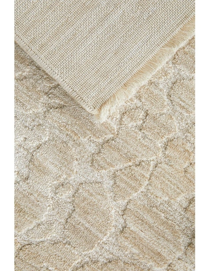 Rogue Linen Runner Rug in Beige image 7
