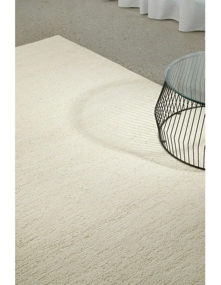 Conscious Loom Embrace Rug in Cream image 6