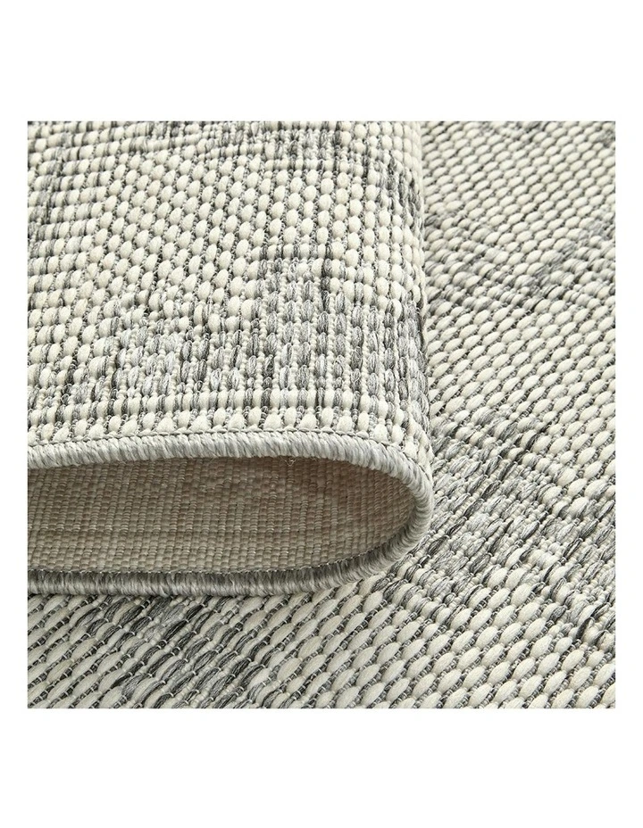Patio Kuza Rug in Grey image 7
