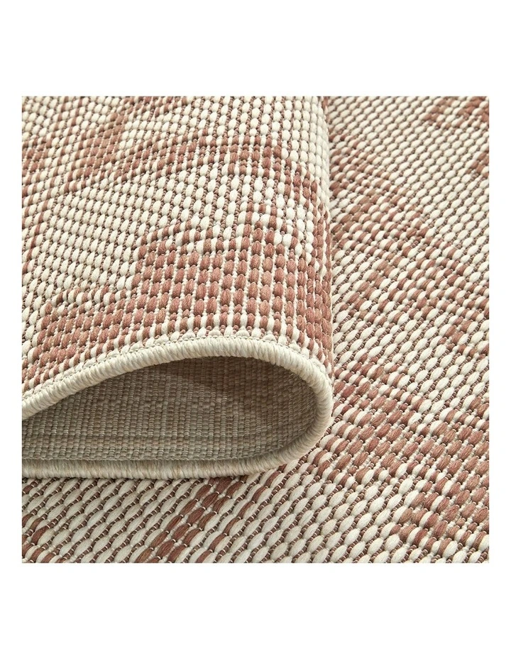 Patio Kuza Coral Rug image 7