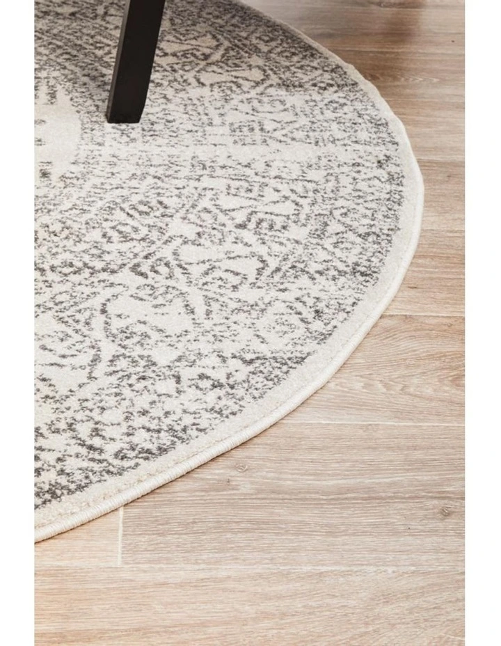 Chrome Addison Silver Round Rug image 5