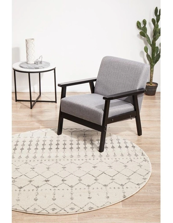 Chrome Elsa Silver Round Rug image 3