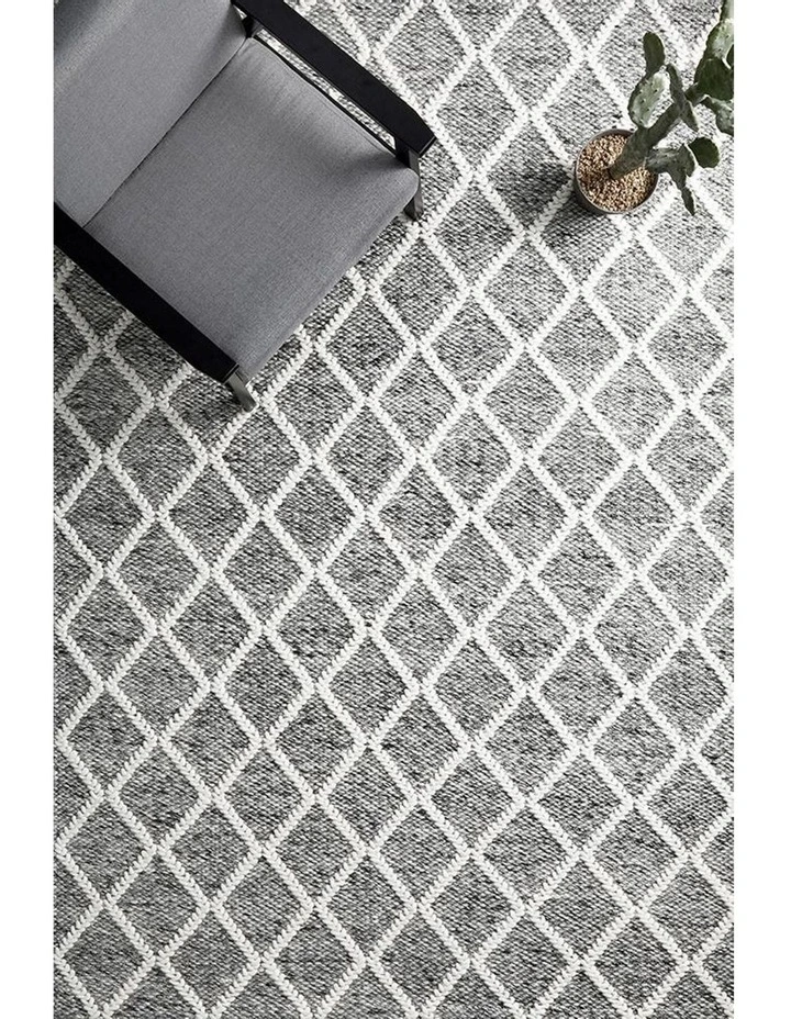 Huxley Grey Rug image 3
