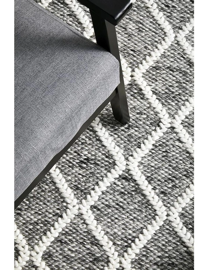 Huxley Grey Rug image 4