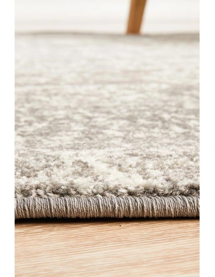 Evoke Homage Transitional Round Rug In Grey image 7