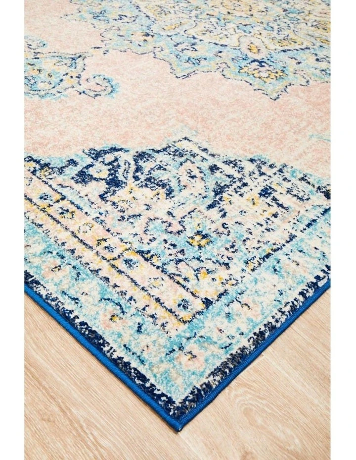 Avenue 706 Flamingo Rug In Multi image 5