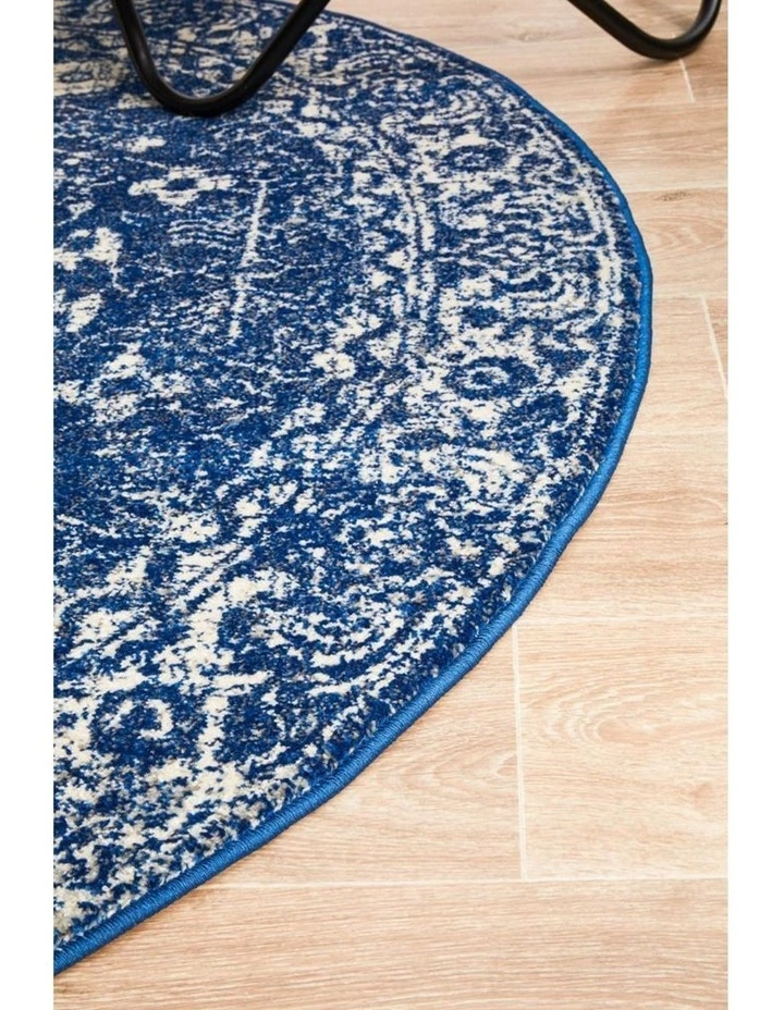 Evoke Oasis Navy Transitional Round Rug In Navy image 6