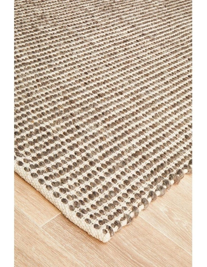 Skandinavian 300 Rug In Brown image 5