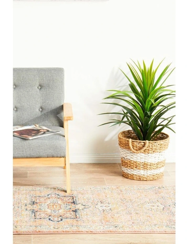 Legacy 850 Runner Rug In Salmon image 4