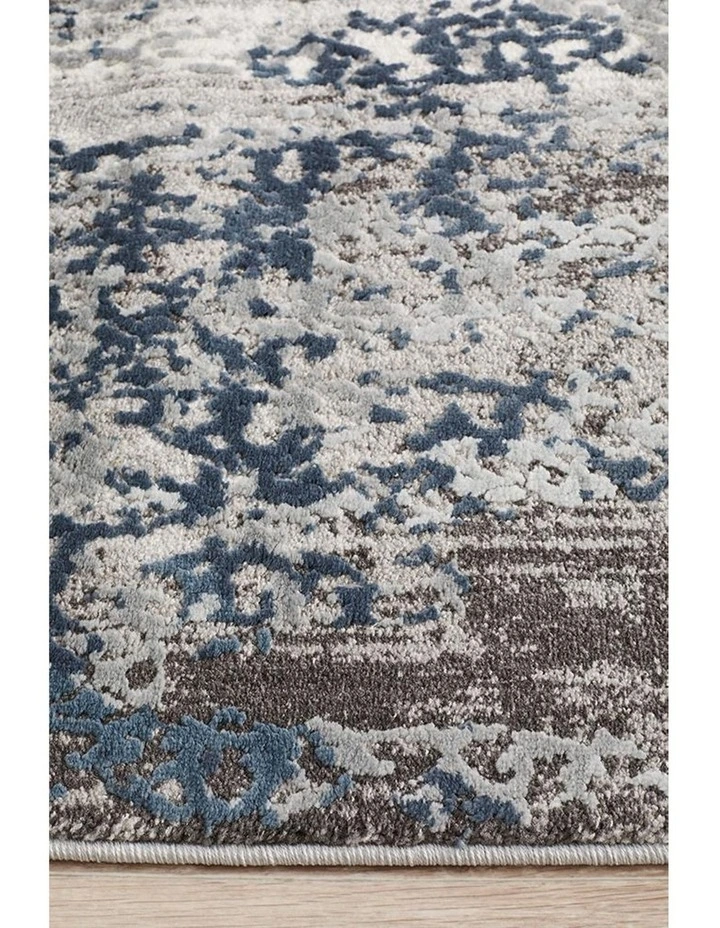 Kendra Casper Distressed Modern Rug in Multi image 5