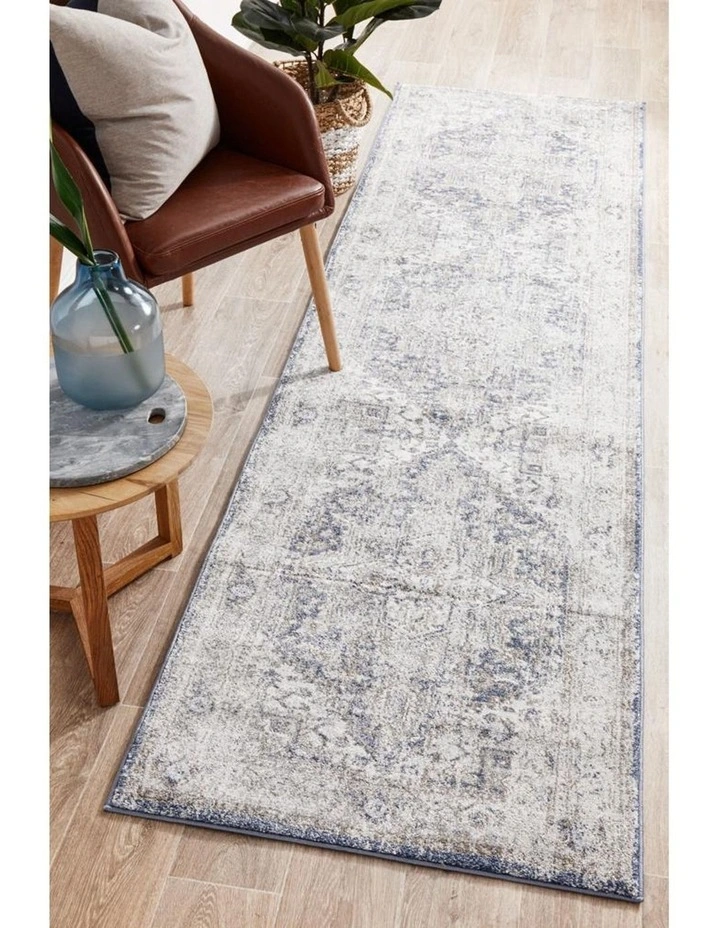 Mayfair Hugo Rug In Ocean image 2
