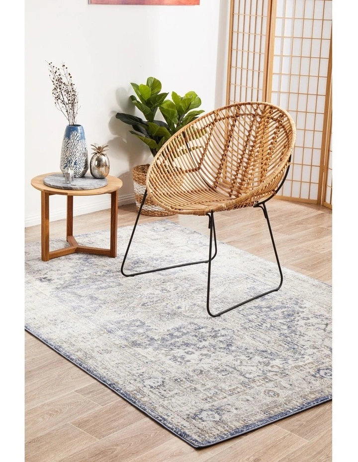 Mayfair Hugo Rug In Ocean image 3