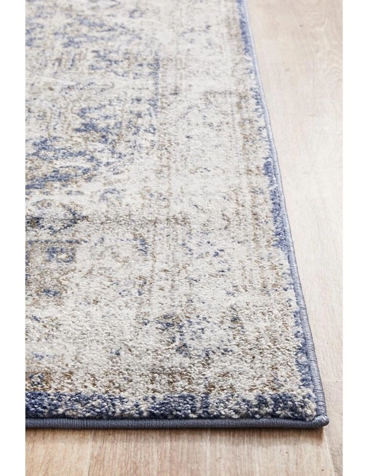 Mayfair Hugo Rug In Ocean image 6