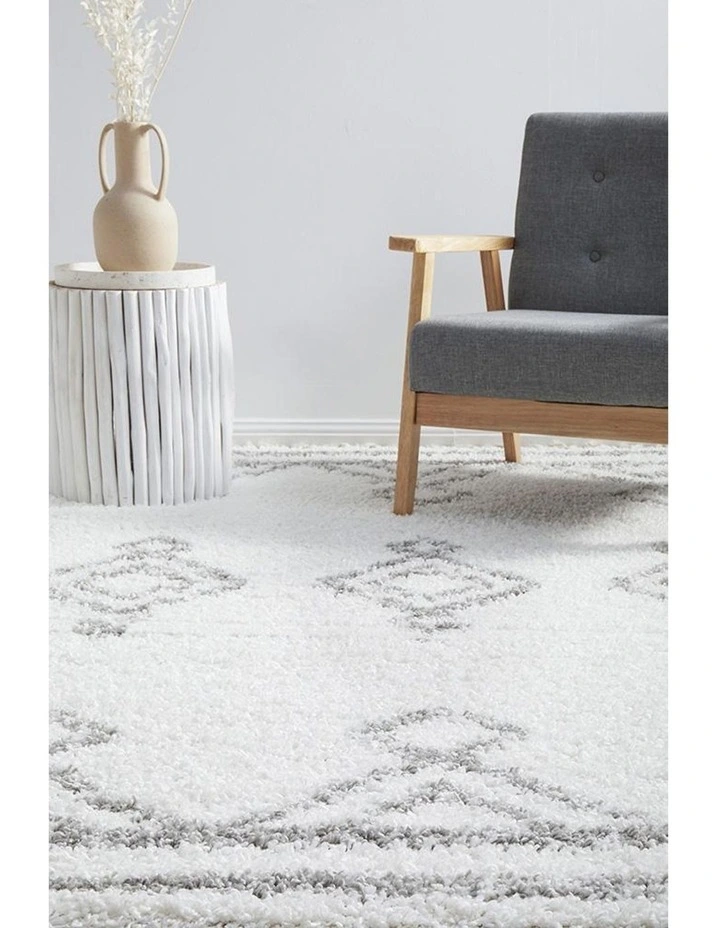 Casablanca Temara White Rug In Silver image 3