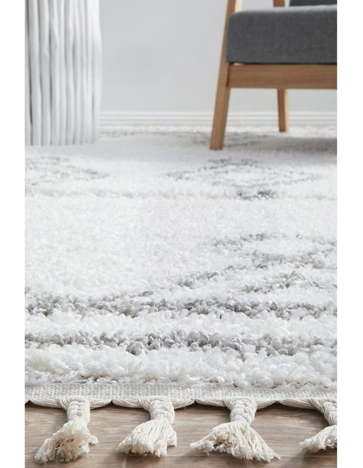 Casablanca Temara White Rug In Silver image 5