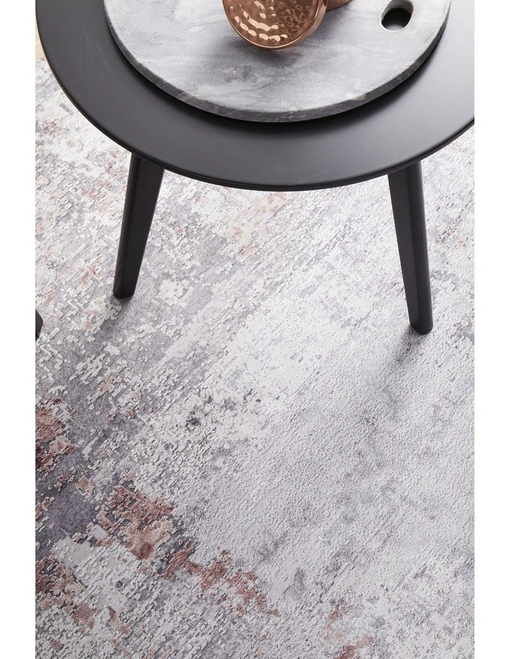 Illusions 156 Blush Rug In Silver image 6