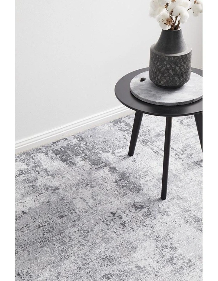 Illusions 156 Rug In Silver image 7