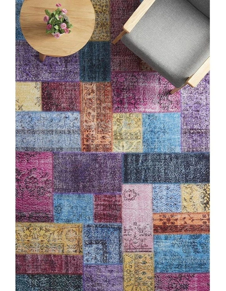 Illusions 167 Rug In Multi image 2