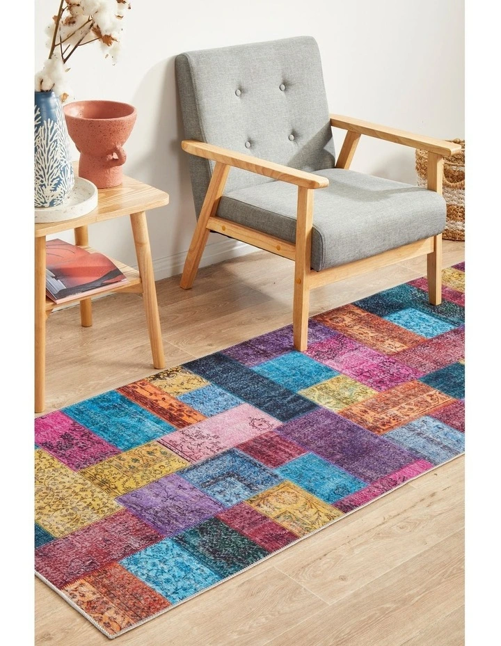Illusions 167 Rug In Multi image 3