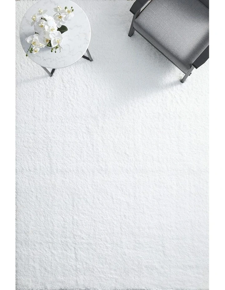 Angel Rug In White image 2