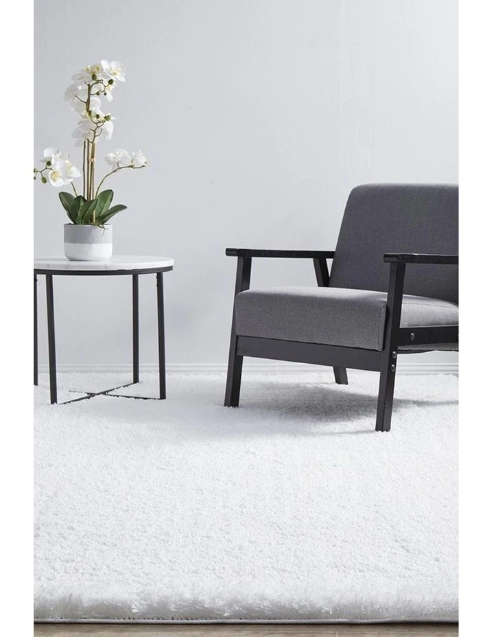 Angel Rug In White image 3