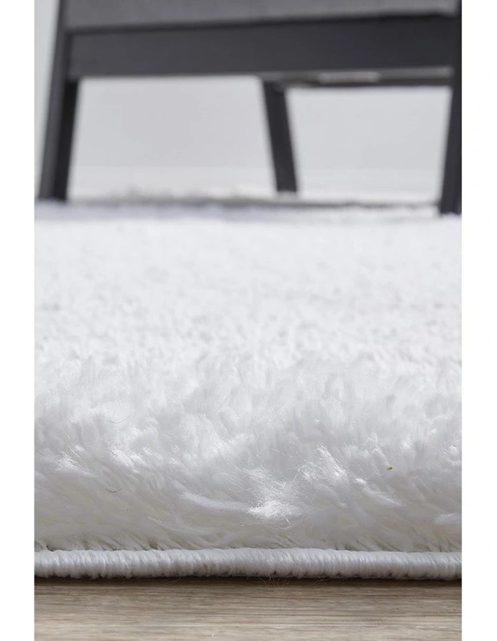 Angel Rug In White image 5