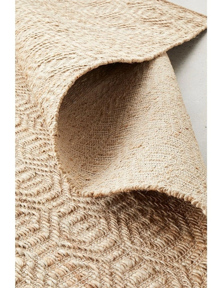 Dune Stina Natural Rug in Beige image 6