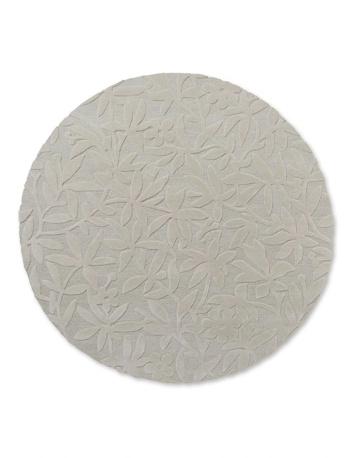 Cleavers Natural Round Rug in Cream image 1