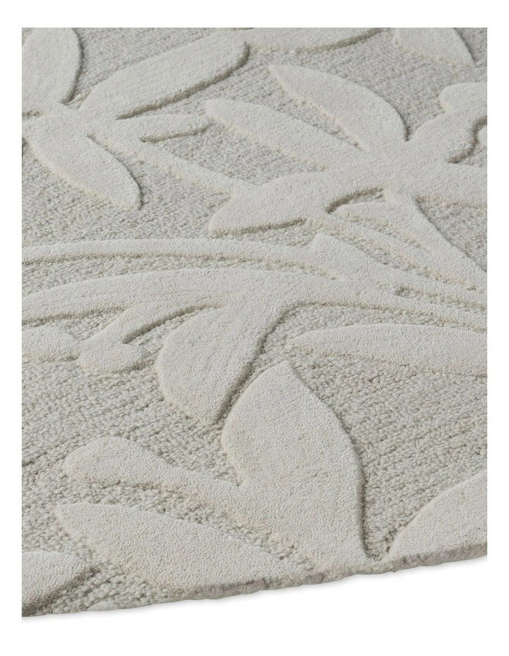 Cleavers Natural Round Rug in Cream image 4