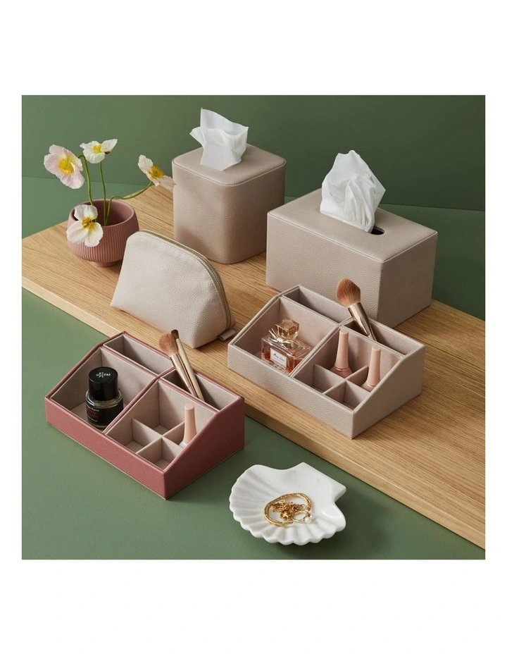 Aura Accessory/Cosmetic Holder in Blush image 2