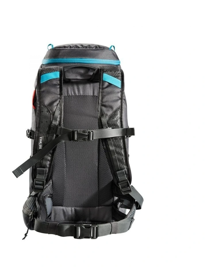 Hike Backpack 27L in Titan Grey image 6