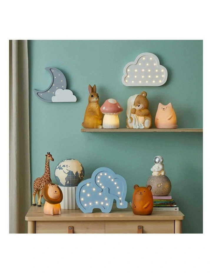 Beau Sculptured USB Night Light 17cm in Biscuit image 4