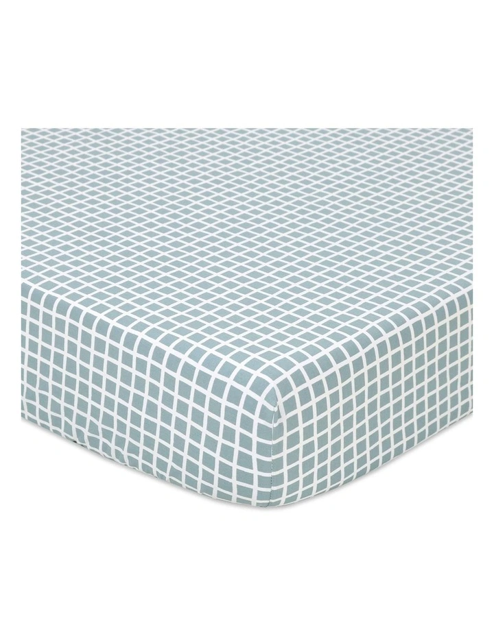 Cot Fitted Geometric Bedding Sheet 135cm in Green image 2