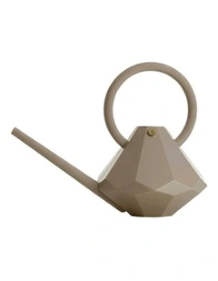 Plastic Watering Can Long Spout Pot 8L in Sand