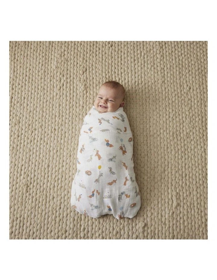 Puppy Play Lightweight Muslin Wrap 120x120cm (0years +) in White image 3