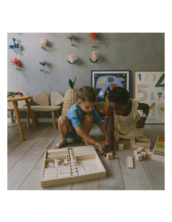 Mixed Wooden Blocks With Tray  2+ 100 Piece image 4