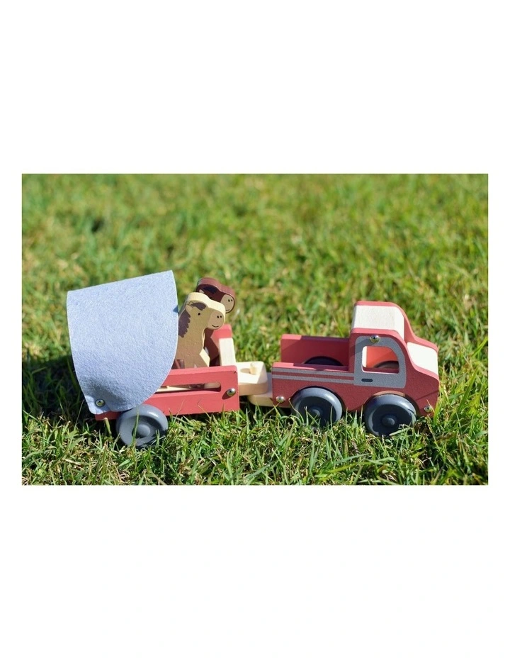 Wooden Truck With Horse Float Pretend Toy Set image 3