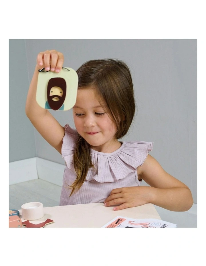 Hair Salon Wooden Toy Set image 7