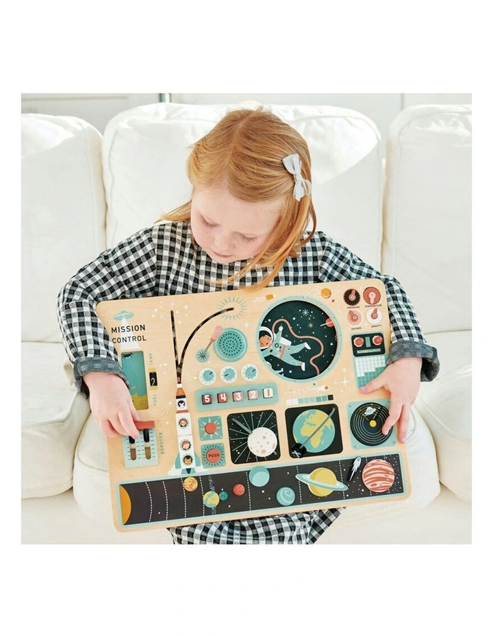 Space Station Wooden Toy Set Fun Play 43cm image 3