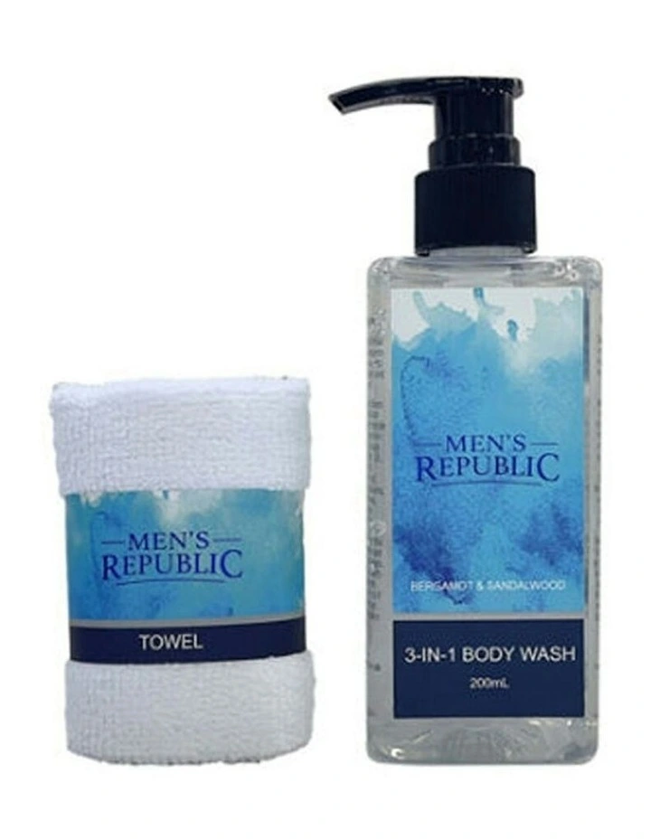 Grooming Kit in Toiletry Bag image 6